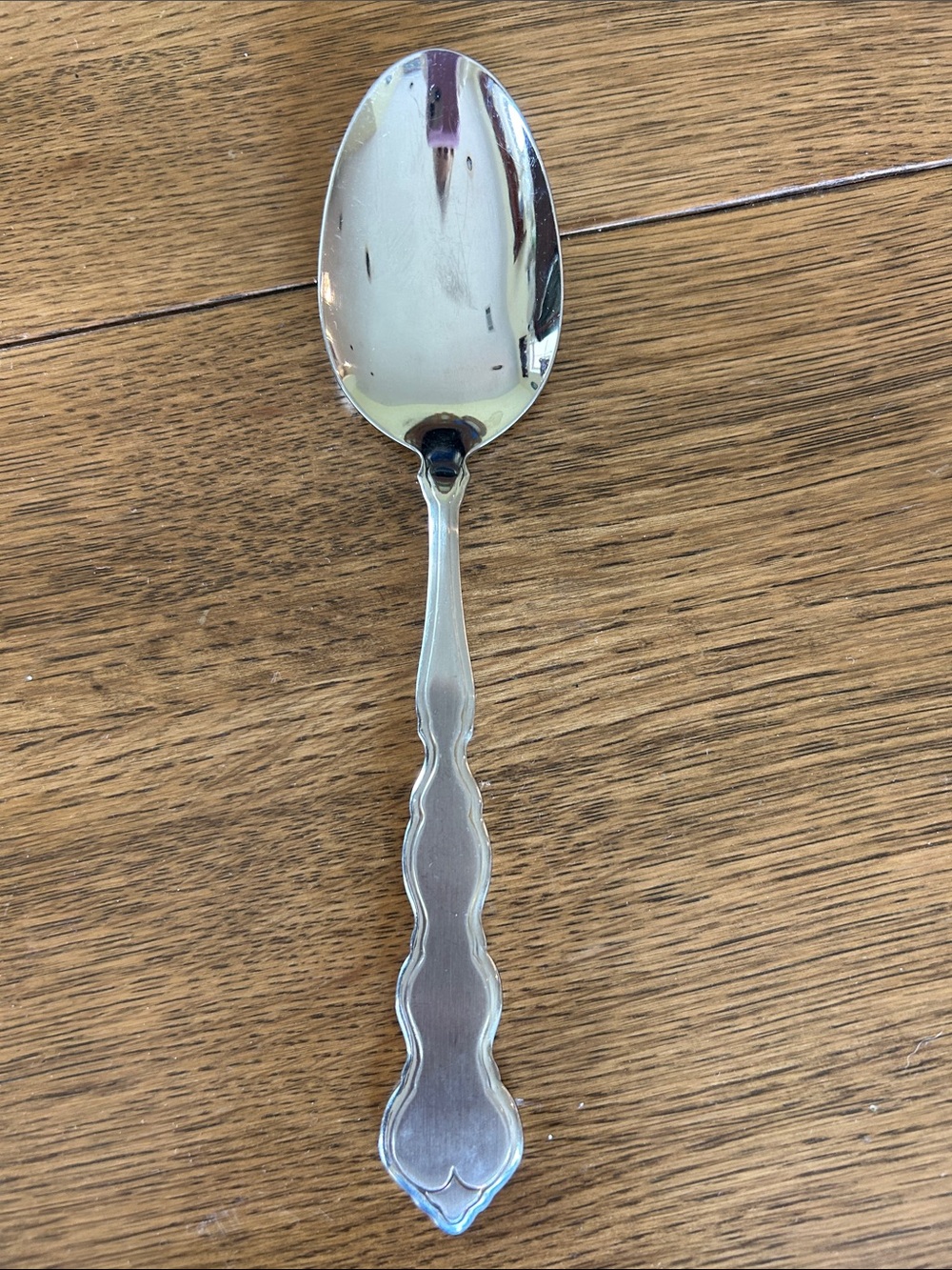 Oneida Distinction Deluxe Valerie  Stainless Steel Serving Spoon - Silver